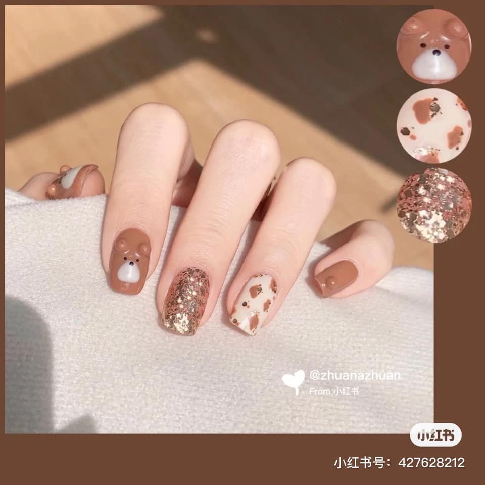 【秋季美甲】大热「焦糖奶茶色」美甲提案！酒红南瓜色超显白、气质焦糖杏色晕染插图(4)