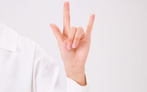 学生怎样让手指变得修长，7个小习惯助你轻松达成目的