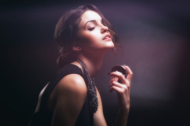 四十岁女人寂寞的表现有哪些，为大家全面分析一下她的心理