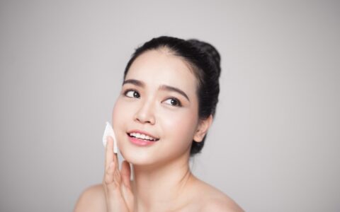 秋季补水护肤知识，，秋季怎么护肤