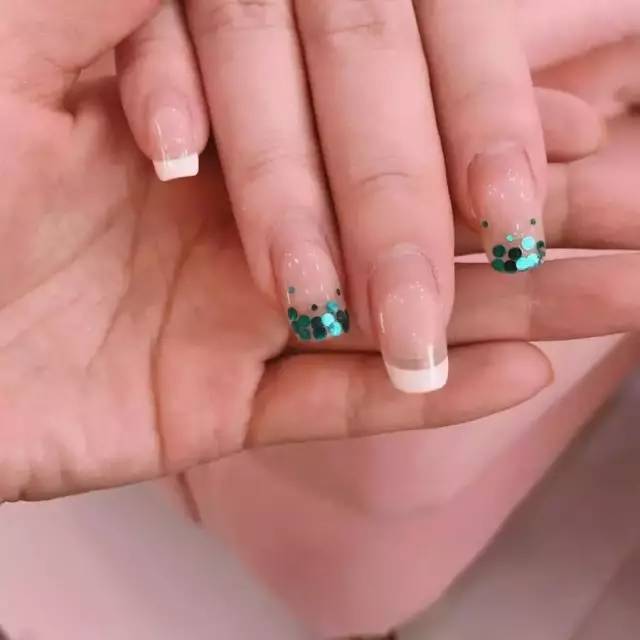 原来长时间不卸美甲，会有这么多危害！插图(4)