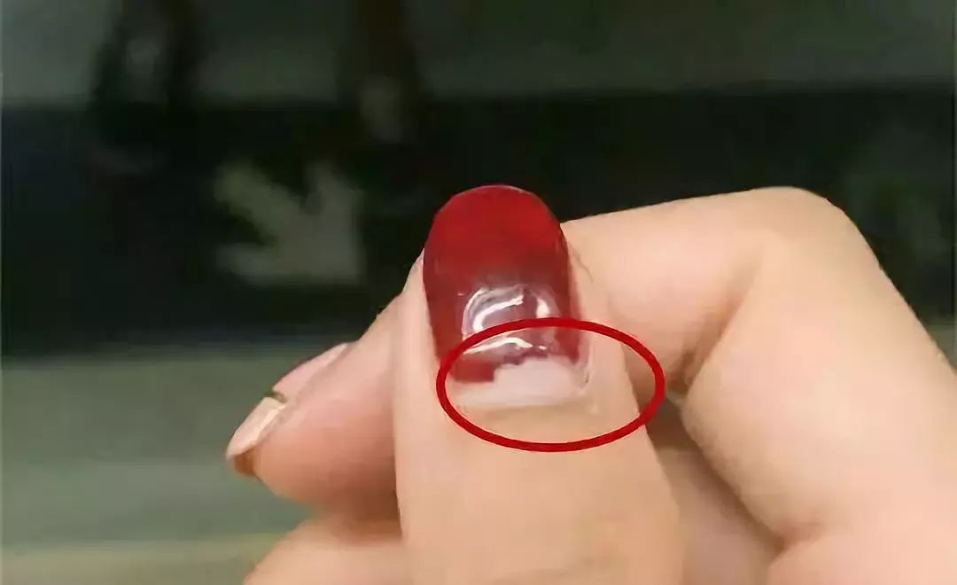 原来长时间不卸美甲，会有这么多危害！插图(1)