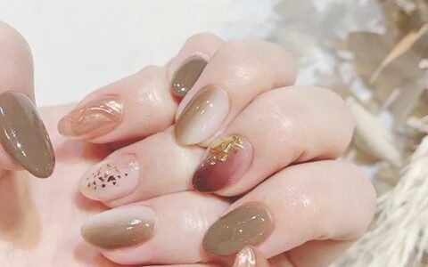 简单又高级，竖型渐变甲很适合秋冬