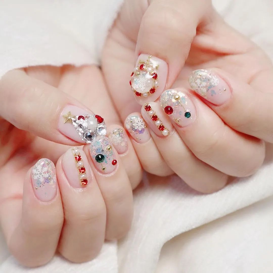 你们喜欢的2020年圣诞主题美甲，最适合圣诞节的blingbling美甲！