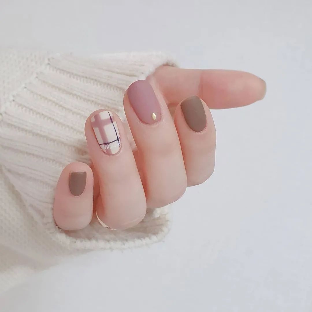 治愈系风格美甲，也是最适合冬天的4款美甲！