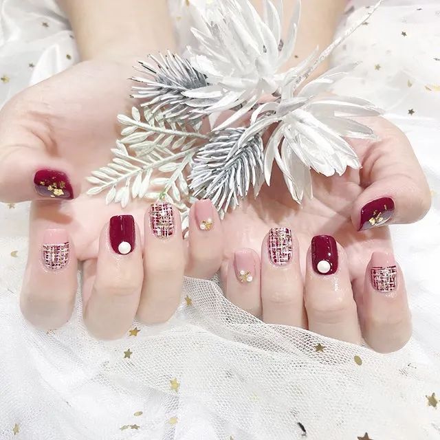 治愈系风格美甲，也是最适合冬天的4款美甲！