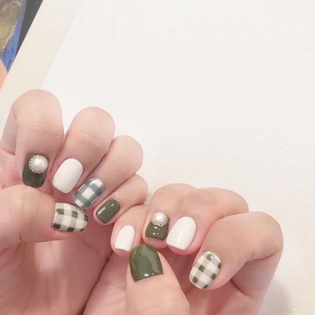 治愈系风格美甲，也是最适合冬天的4款美甲！