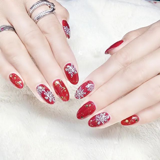 治愈系风格美甲，也是最适合冬天的4款美甲！