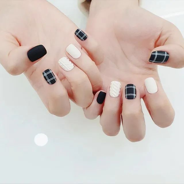 治愈系风格美甲，也是最适合冬天的4款美甲！