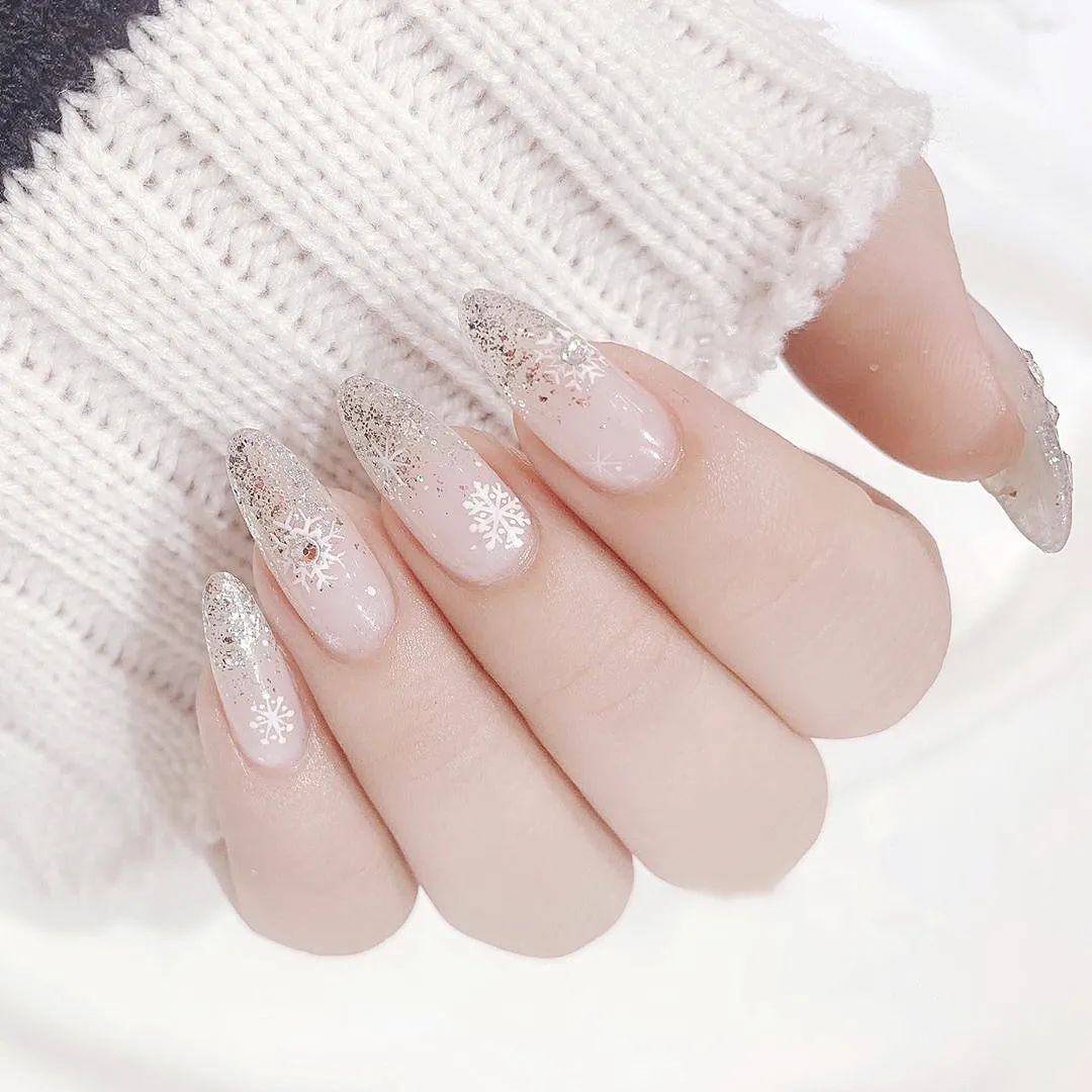 治愈系风格美甲，也是最适合冬天的4款美甲！
