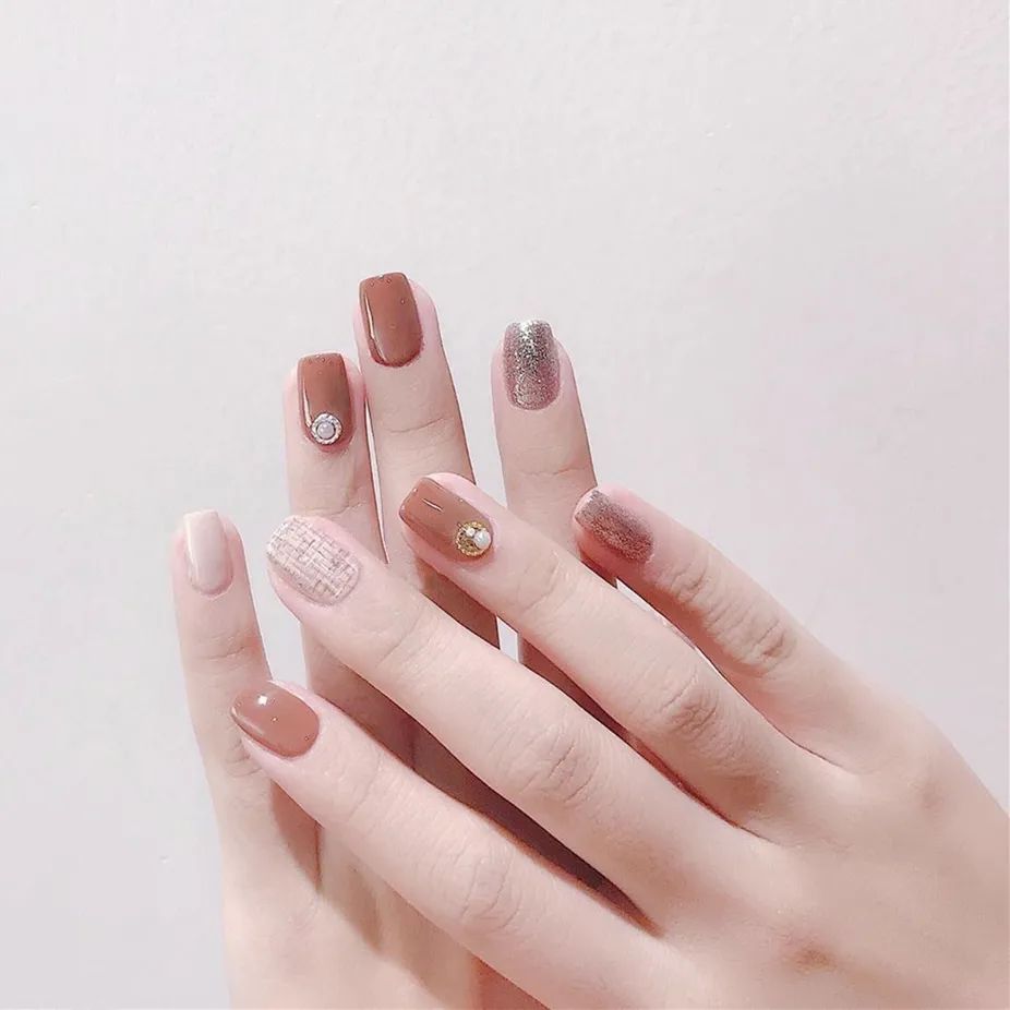 治愈系风格美甲，也是最适合冬天的4款美甲！