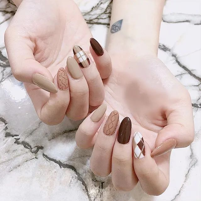 治愈系风格美甲，也是最适合冬天的4款美甲！