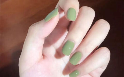 美甲七大涂胶要点