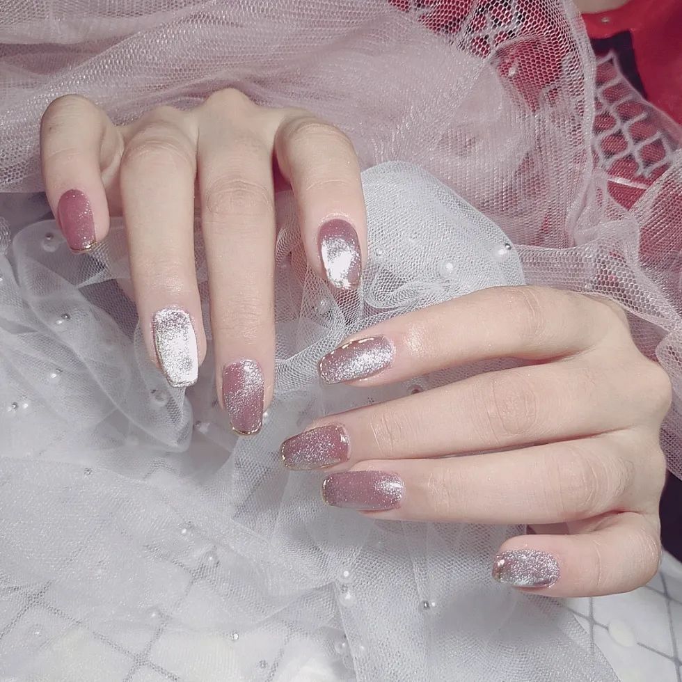 2021冬季流行“氛围感美甲”，太高级！