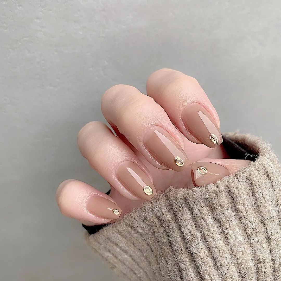 2021冬季流行“氛围感美甲”，太高级！