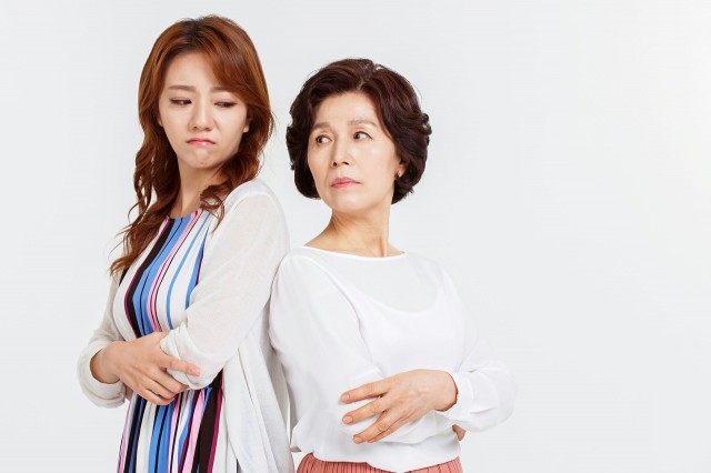 婆媳吵架老公怎么处理，男人处理婆媳关系最合适的做法