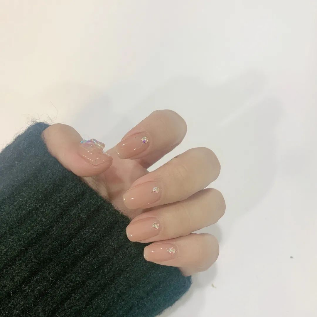 2021冬季流行“氛围感美甲”，太高级！