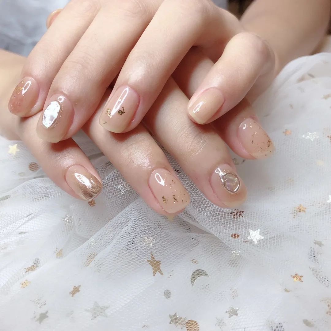 2021冬季流行“氛围感美甲”，太高级！