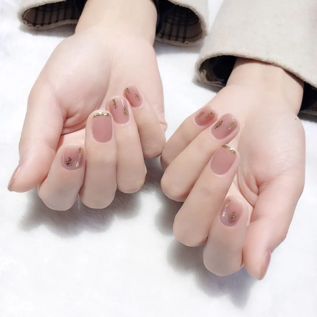 2021冬季流行“氛围感美甲”，太高级！