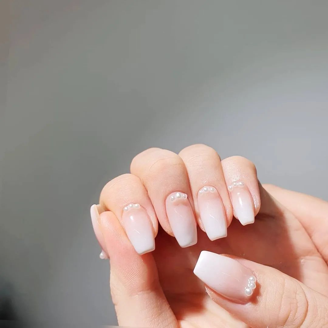 2021冬季流行“氛围感美甲”，太高级！