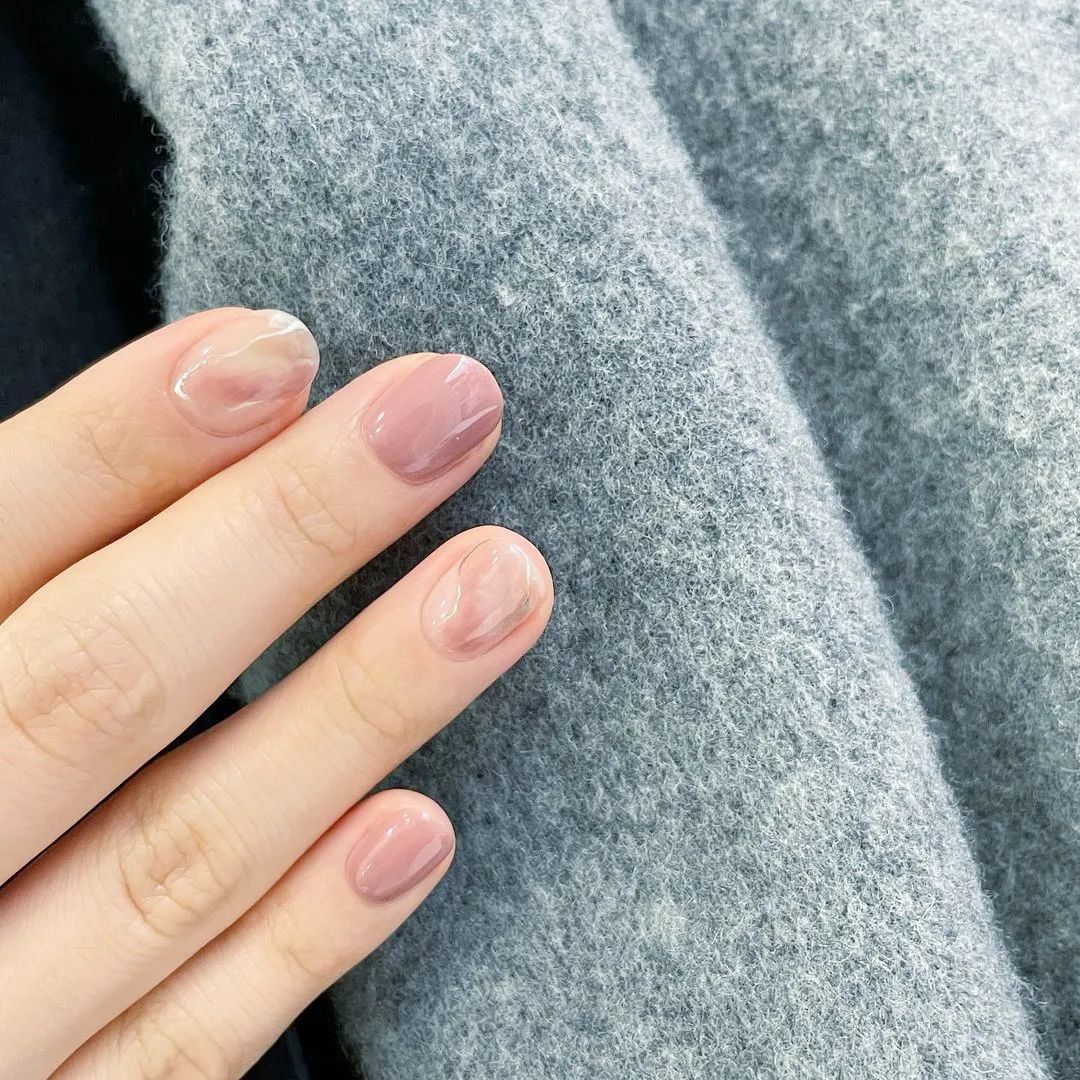 2021冬季流行“氛围感美甲”，太高级！