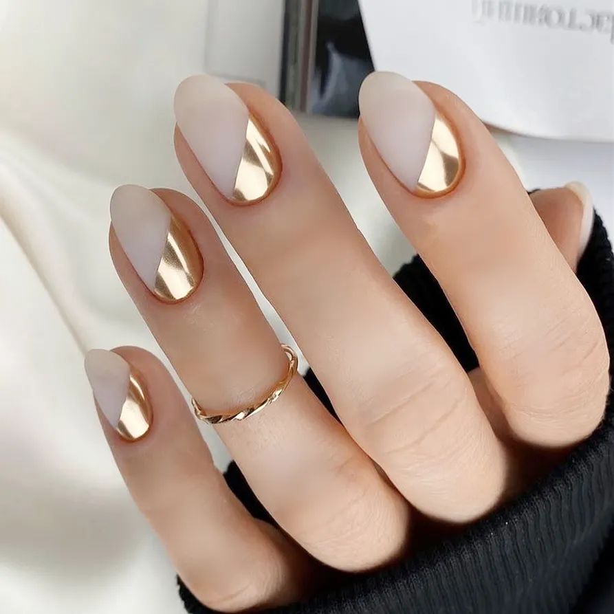 2021冬季流行“氛围感美甲”，太高级！