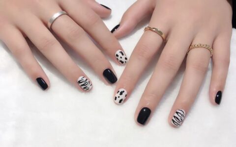 最近大家都在做黑色甲，也太好看啦！