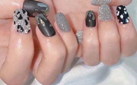 超有女王范的爆闪蹦迪甲！很适合过年与年会！