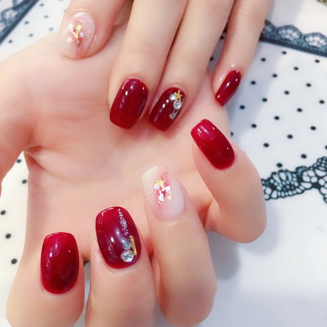适合过年的80款红色系美甲！旺运又喜庆！