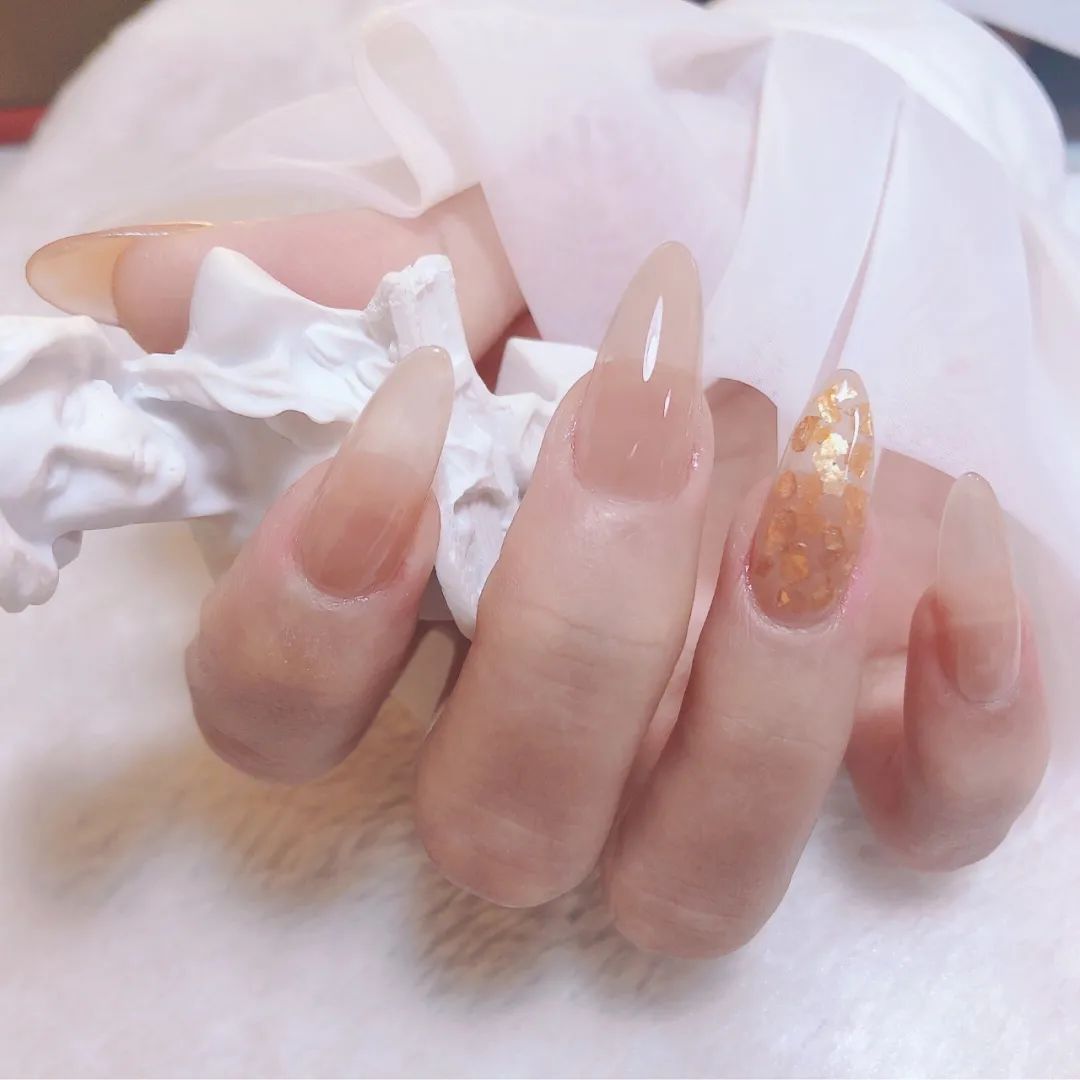 2021冬季流行“氛围感美甲”，太高级！