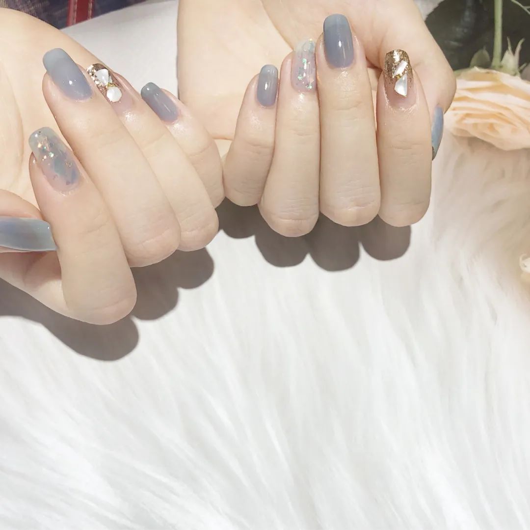 2021冬季流行“氛围感美甲”，太高级！