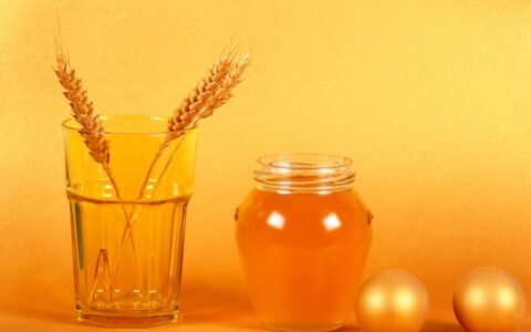 蜂蜜护肤的好方法，蜂蜜护肤的小妙招介绍