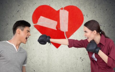 老公吼你的时候该怎么做，丈夫经常发脾气吼人聪明女人的做法