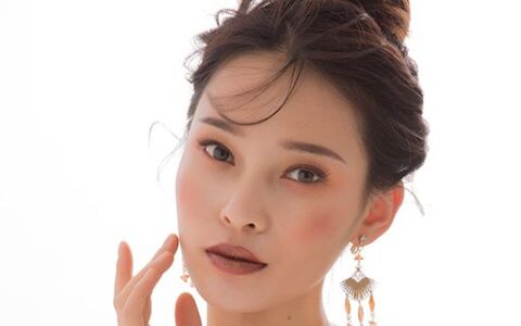 额头上长痘是因为什么 快看看你中招了吗