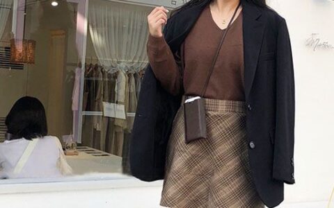 胖人穿裙子显瘦还是裤子 这样穿才显瘦