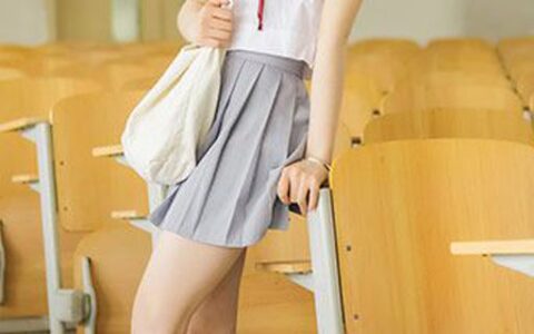 春天穿裙子配什么外套 随便穿不会错