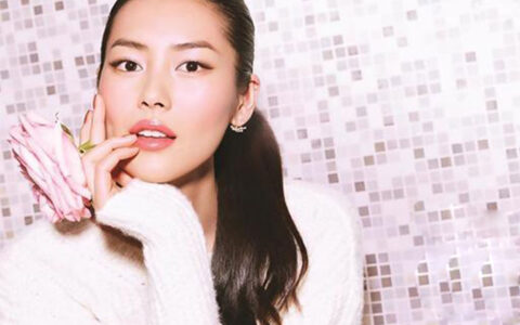 超模刘雯受采访，比起大长腿更自信这里！