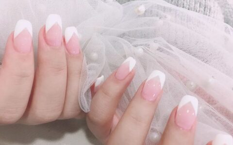 2021年4月做什么美甲色能旺运？