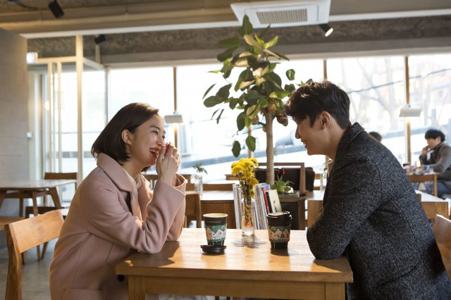 内向的女孩子怎么追求，追求内向的女孩子要注意什么