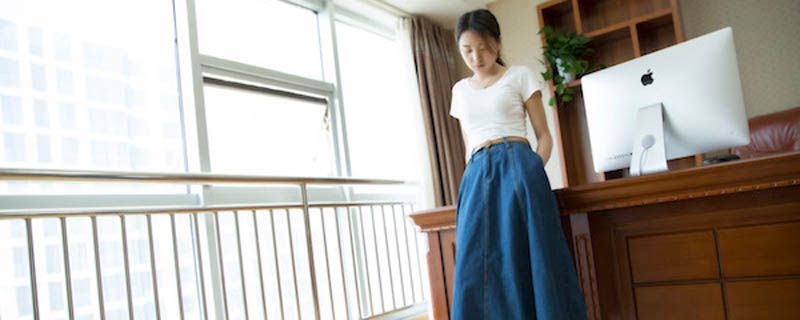 最显白的衣服颜色排名 皮肤黄穿什么颜色的衣服好看显白