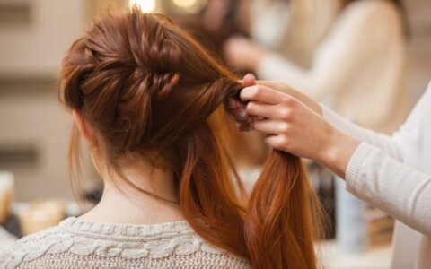 低调好看的发色，低调好看的发色有哪些