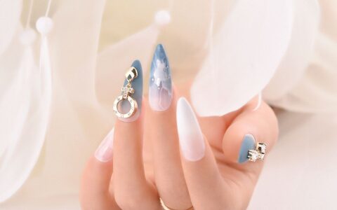 DIY扮萌小衬衫美甲实例教程