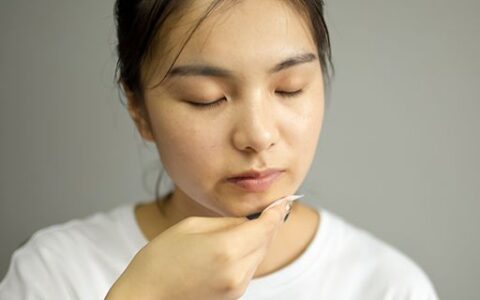 美白精华怎么用淡斑 使用方法和顺序介绍