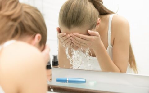 日常护肤步骤，正确的日常护肤五大步骤