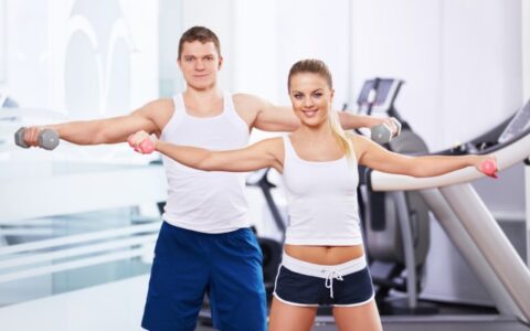 哑铃减肥塑形怎么练，哑铃减肥塑形方法