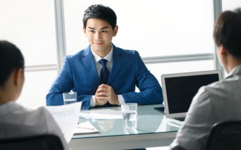 对不喜欢的人怎么相处，和不喜欢的人相处要注意什么