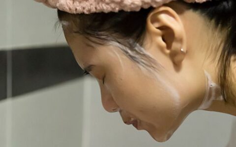 护肤中有哪些清洁误区 切莫频繁的冲洗面部