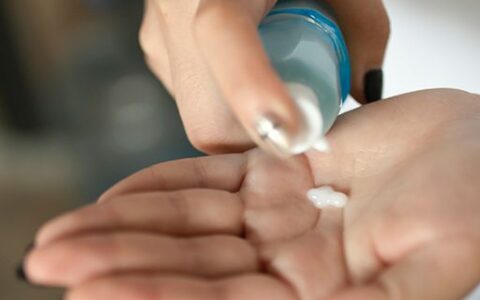 法令纹深怎么去除