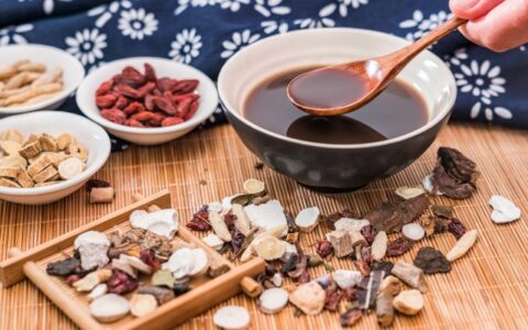 紫外线过敏怎么办，对付皮肤紫外线过敏的方法