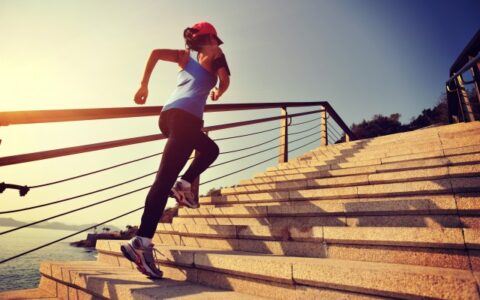 臀部肥大怎么减 减臀部的方法有哪些